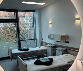 Zimmer 3 med-plast Klinik Betten